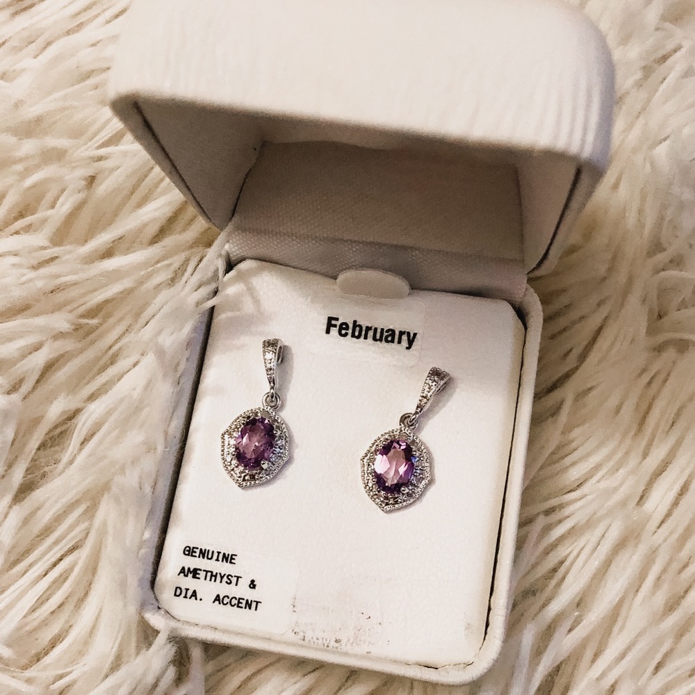 NWT Amethyst earrings